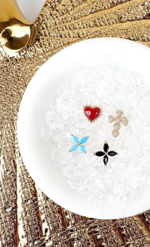 Aretes